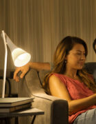 Philips Hue White & Colour Ambiance Chandelier Bulb